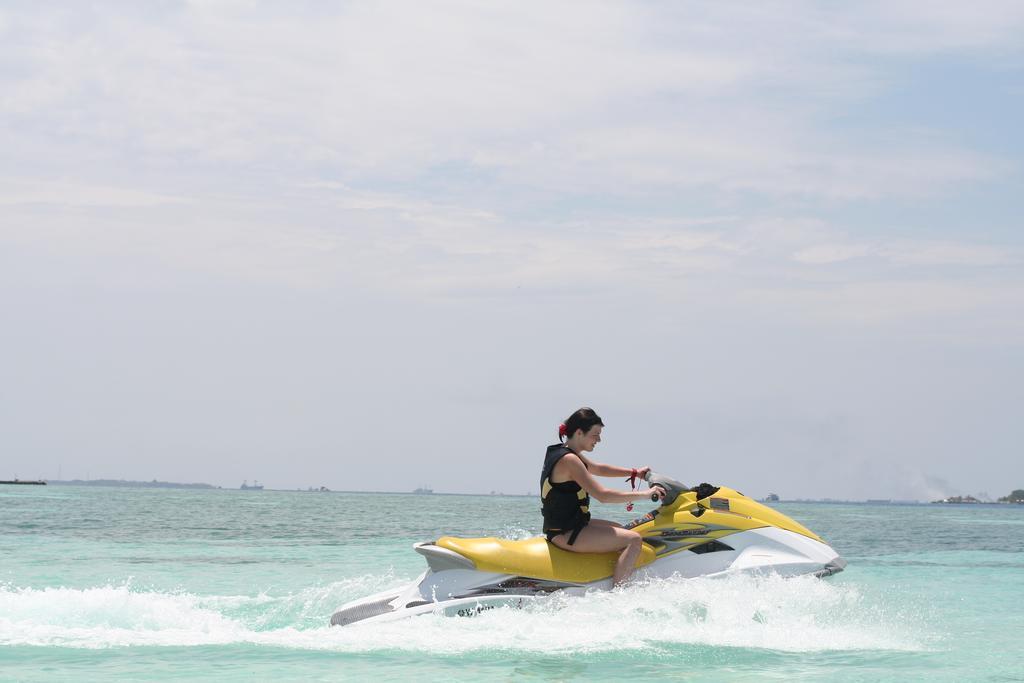 Elite Beach Inn Hulhumale Ngoại thất bức ảnh